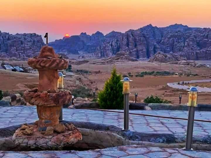 Little Petra Heritage Village Wadi Musa Exterior photo
